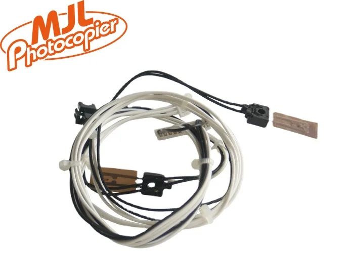 Фьюзер-термистор Toshiba 3520 288 358 458 352 350 450, 3 шт./комплект
Фьюзер-термистор Toshiba 3520 288 358 458 352 350 450, 3 шт./комплект