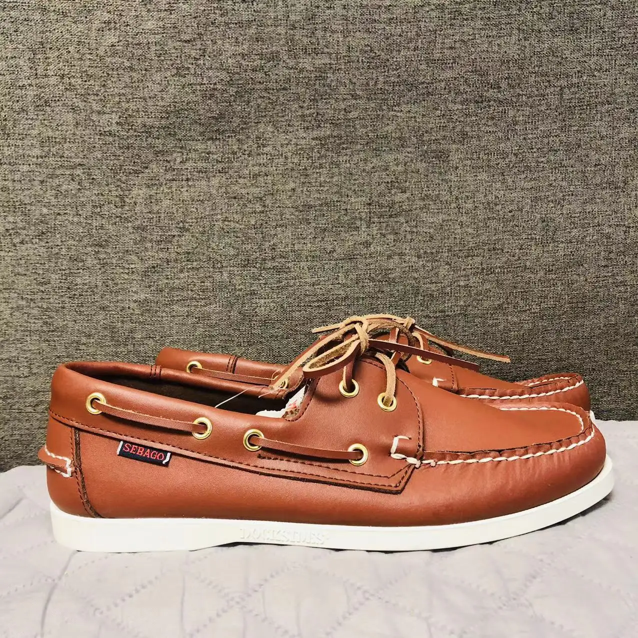 Туфли из натуральной кожи для мужчин и женщин, Классические Лоферы без застежки, на плоской подошве, 2023B72
Туфли из натуральной кожи для мужчин и женщин, Классические Лоферы без застежки, на плоской подошве, 2023B72