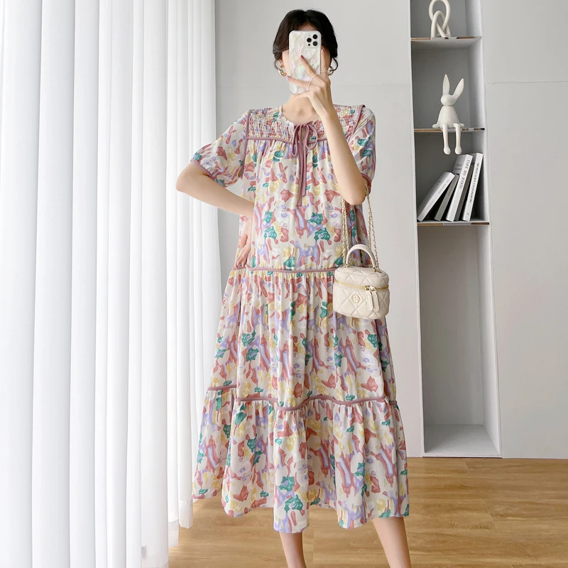 2223# 2022 Summer Korean Fashion Floral Printed Chiffon Maternity Long Dress Loose Straight Clothes for Pregnant Women Pregnancy
2223# 2022 Summer Korean Fashion Floral Printed Chiffon Maternity Long Dress Loose Straight Clothes for Pregnant Women Pregnancy