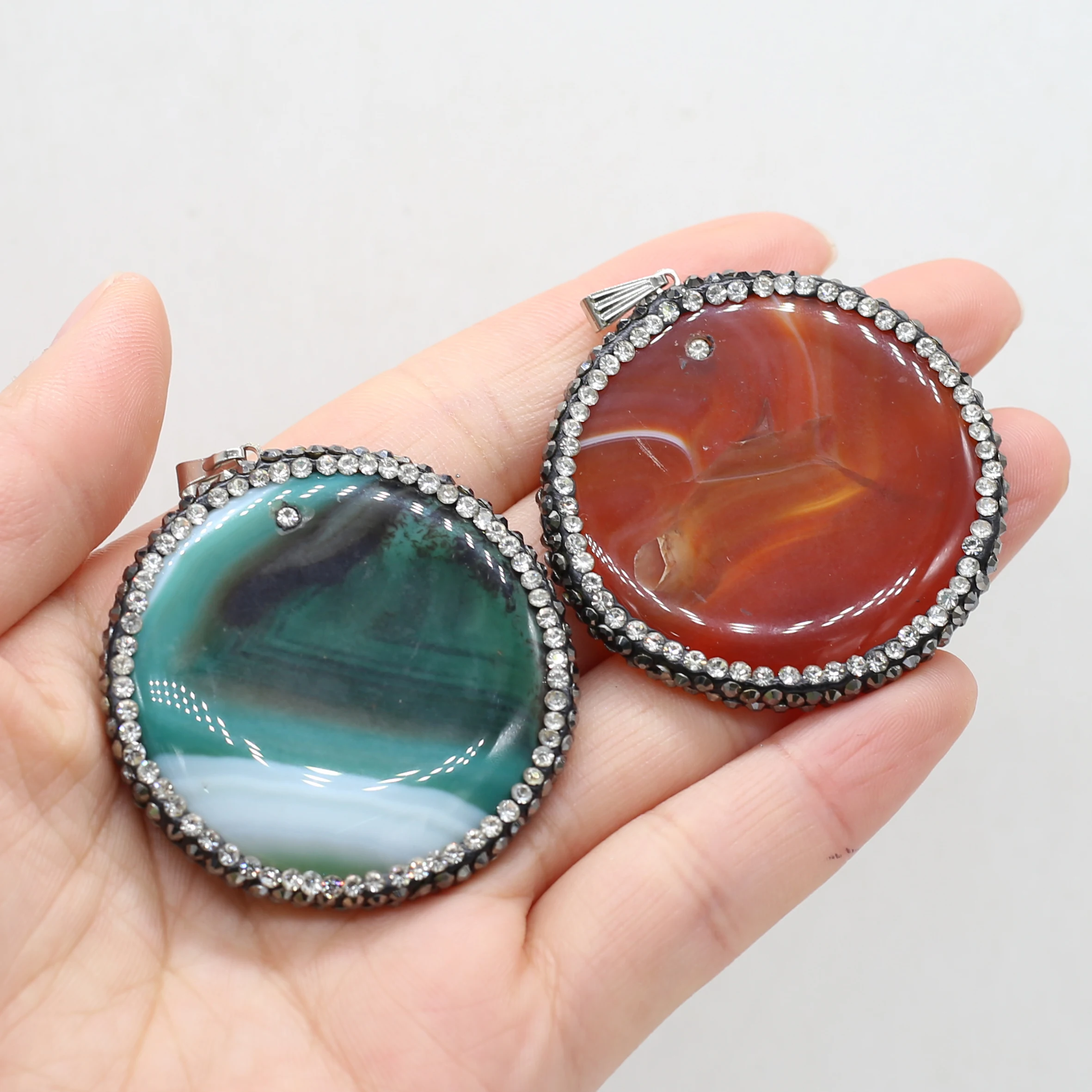 Natural Semi-precious Stones Round Striped Agate Diamond Ladies Jewelry Pendant Making DIY Necklace Bracelet Gift Accessories
Natural Semi-precious Stones Round Striped Agate Diamond Ladies Jewelry Pendant Making DIY Necklace Bracelet Gift Accessories