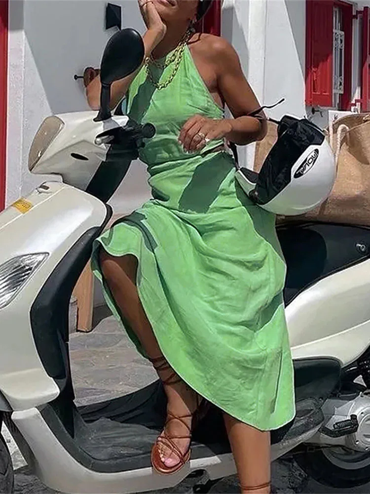 Sexy Halter Neck Off Shoulder Long Beach Dress Lady Casual Pleated Maxi Dresses Elegant Women Hollow Out Slim Solid Party Dress 
Sexy Halter Neck Off Shoulder Long Beach Dress Lady Casual Pleated Maxi Dresses Elegant Women Hollow Out Slim Solid Party Dress