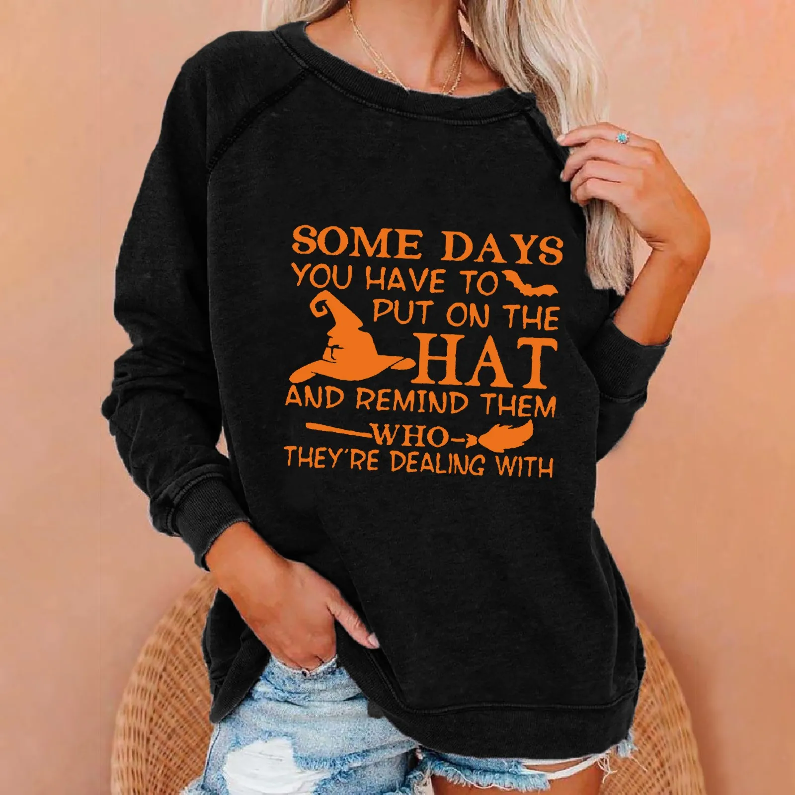 Женский пуловер на Хэллоуин свитшот-футболка осень несколько дней вам нужно надеть на Хар и напомнить, с кем есть дело
Женский пуловер на Хэллоуин свитшот-футболка осень несколько дней вам нужно надеть на Хар и напомнить, с кем есть дело