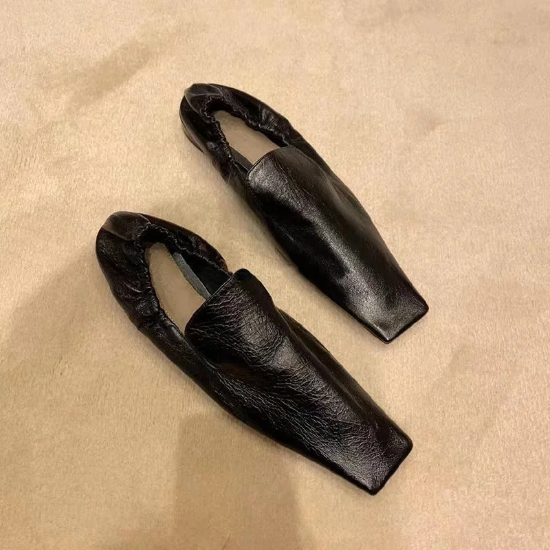 2023 New Flat Shoes Women's Square Headed Shallow Mouth Soft Sole Single Shoes Casual One Step Lazy Shoes
2023 New Flat Shoes Women's Square Headed Shallow Mouth Soft Sole Single Shoes Casual One Step Lazy Shoes