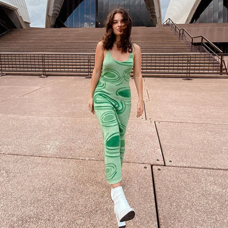 Indie Vortex Printed Long Slip Dress Women Summer Back Hollow Out Y2k Strap Dress 2021 Beach Street Fashion Sleeveless Robe Sexy
Indie Vortex Printed Long Slip Dress Women Summer Back Hollow Out Y2k Strap Dress 2021 Beach Street Fashion Sleeveless Robe Sexy