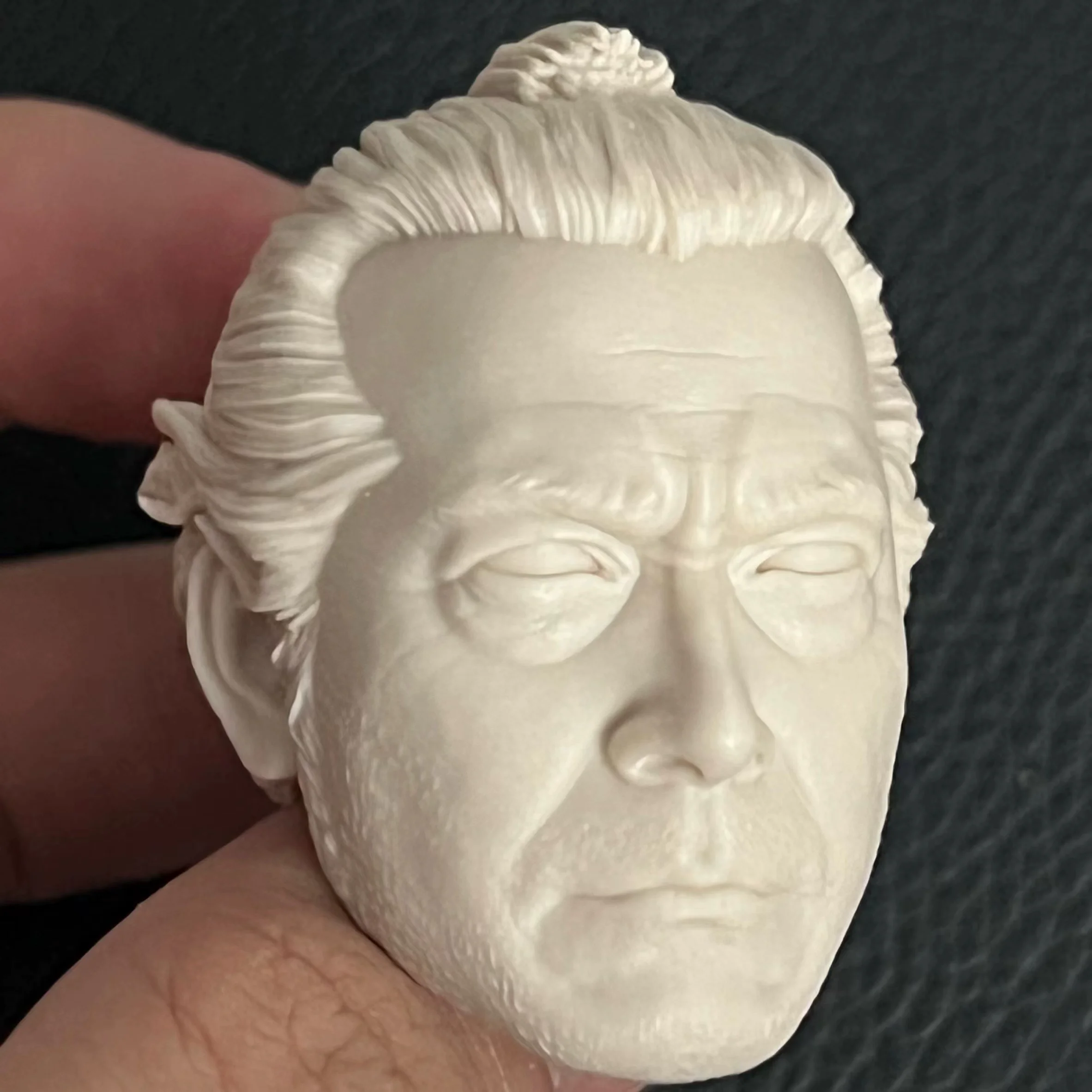 Toshirô Mifune Unpainted 1/6 Scale Japanese Head Carving Soldier Anime Toys Model For 12Inch Action Figure Figure 
Toshirô Mifune Unpainted 1/6 Scale Japanese Head Carving Soldier Anime Toys Model For 12Inch Action Figure Figure