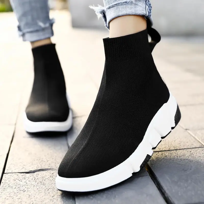 Running woman famous brands women's sports shoes for gym walking Black sneakers woman sport women tennis
Running woman famous brands women's sports shoes for gym walking Black sneakers woman sport women tennis