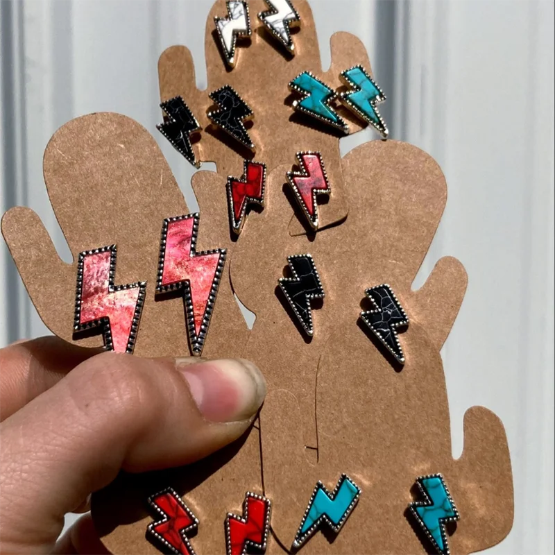 LIGHTNING BOLT STUD EARRINGS Western Lighting Bolt Stone Earring for Women Thunder Southwestern Jewelry Black Turquoise White Re
LIGHTNING BOLT STUD EARRINGS Western Lighting Bolt Stone Earring for Women Thunder Southwestern Jewelry Black Turquoise White Re