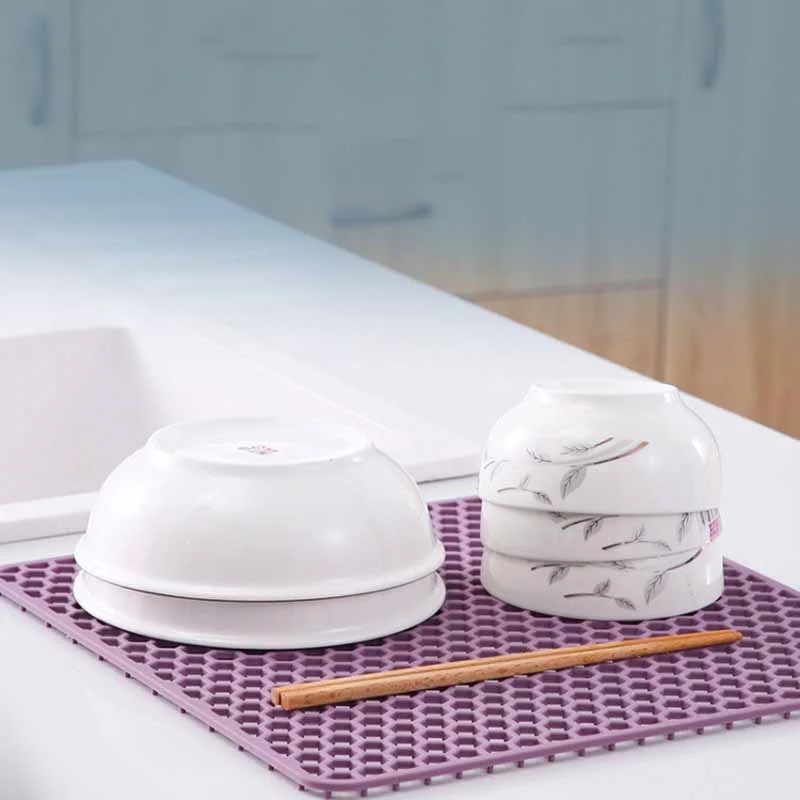 Silicone Sink Table Pan Mat Non Slip Grid Insulated Rollable Placemat Soft Dish Drying Tableware Liner Heat Resistant Thickened
Silicone Sink Table Pan Mat Non Slip Grid Insulated Rollable Placemat Soft Dish Drying Tableware Liner Heat Resistant Thickened