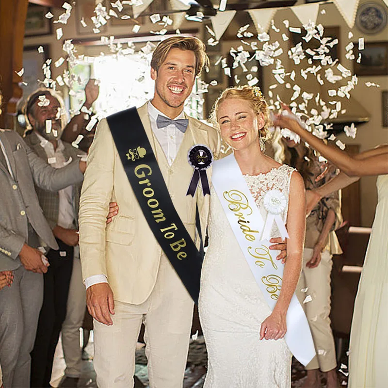 Комплект атласных значков Bride To Be and надпись "Groom Be" черные и белые Наплечные