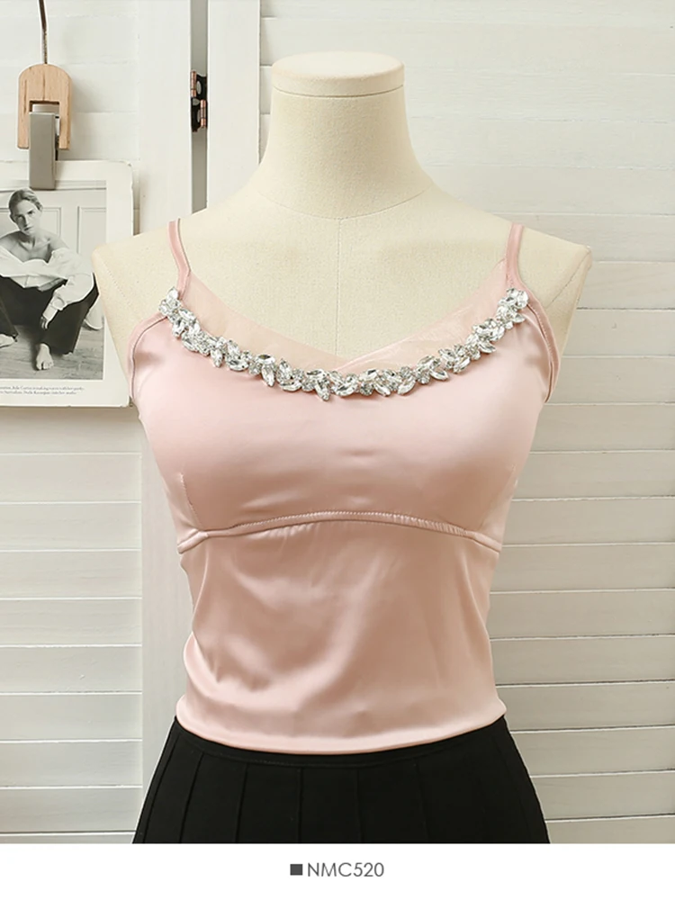 Женская Осенняя майка с V-образным вырезом и подтяжками
Женская Осенняя майка с V-образным вырезом и подтяжками