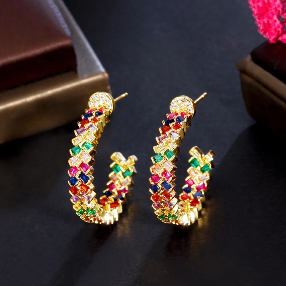 ThreeGraces New Chic Gold Color Small Multicolor Cubic Zirconia Hoop Earrings for Women Korean Fashion Daily Party Jewelry ER922
ThreeGraces New Chic Gold Color Small Multicolor Cubic Zirconia Hoop Earrings for Women Korean Fashion Daily Party Jewelry ER922