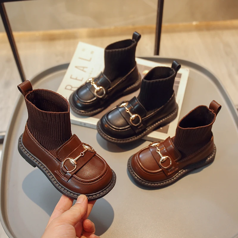 Girls Short Boots 2022 Autumn and Winter New Child Metal Buckle Classic Versatile Casual Sweet Princess Simple Sock Shoes Korean
Girls Short Boots 2022 Autumn and Winter New Child Metal Buckle Classic Versatile Casual Sweet Princess Simple Sock Shoes Korean