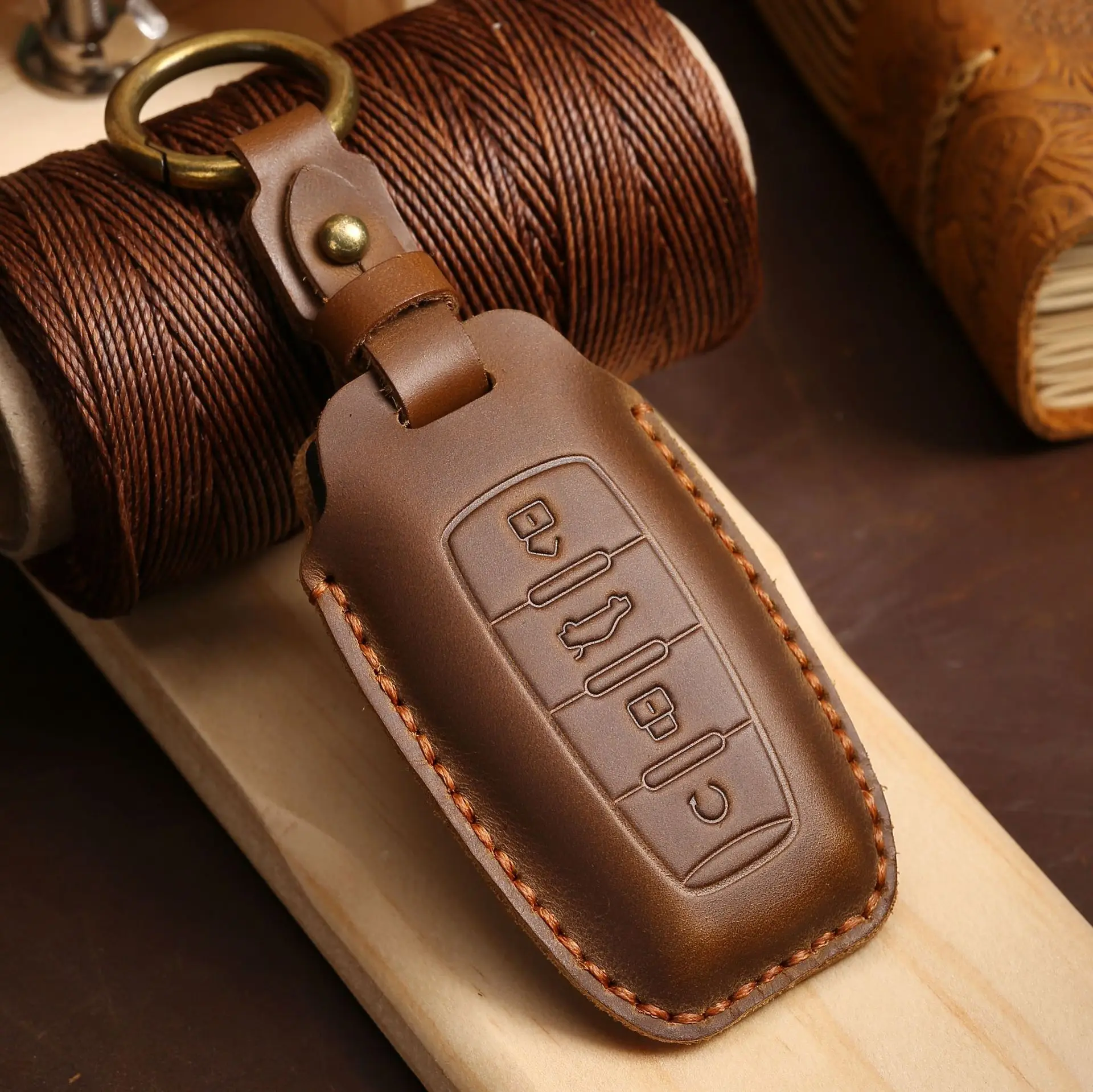 

Car Key Case Cover Leather 4 Button Fob for Haval Jolion H6 H7 H4 H9 F5 F7 H2S Big Dog Great Wall Euler White Cat Keyring Holder