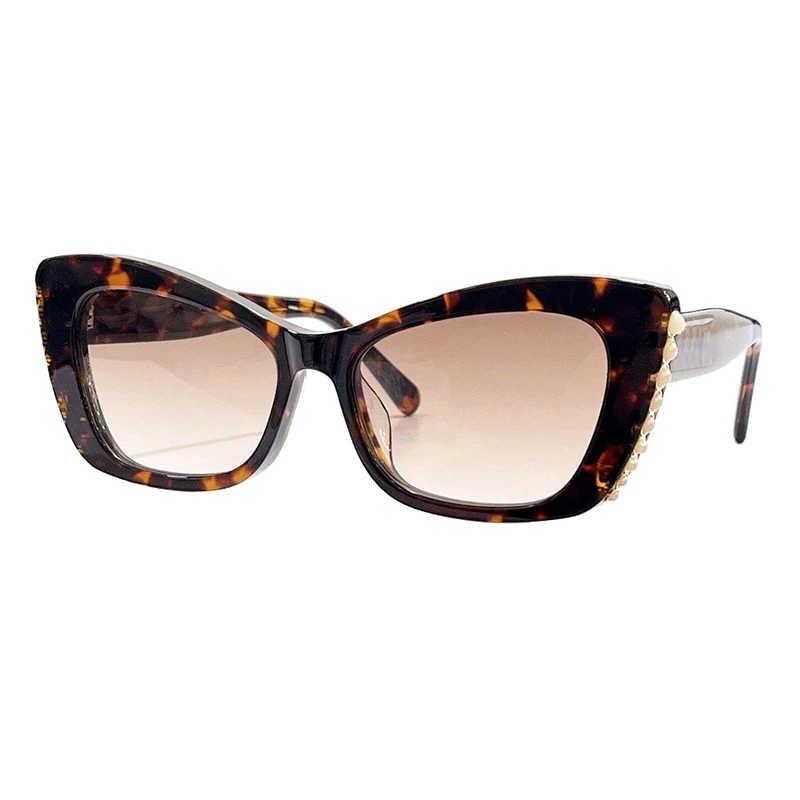 High Quality Cateyes Women Sunglasses Fashion Brand Trending Shade Uv400 Protection Lens Sun Glasses Free Shipping With Box
High Quality Cateyes Women Sunglasses Fashion Brand Trending Shade Uv400 Protection Lens Sun Glasses Free Shipping With Box