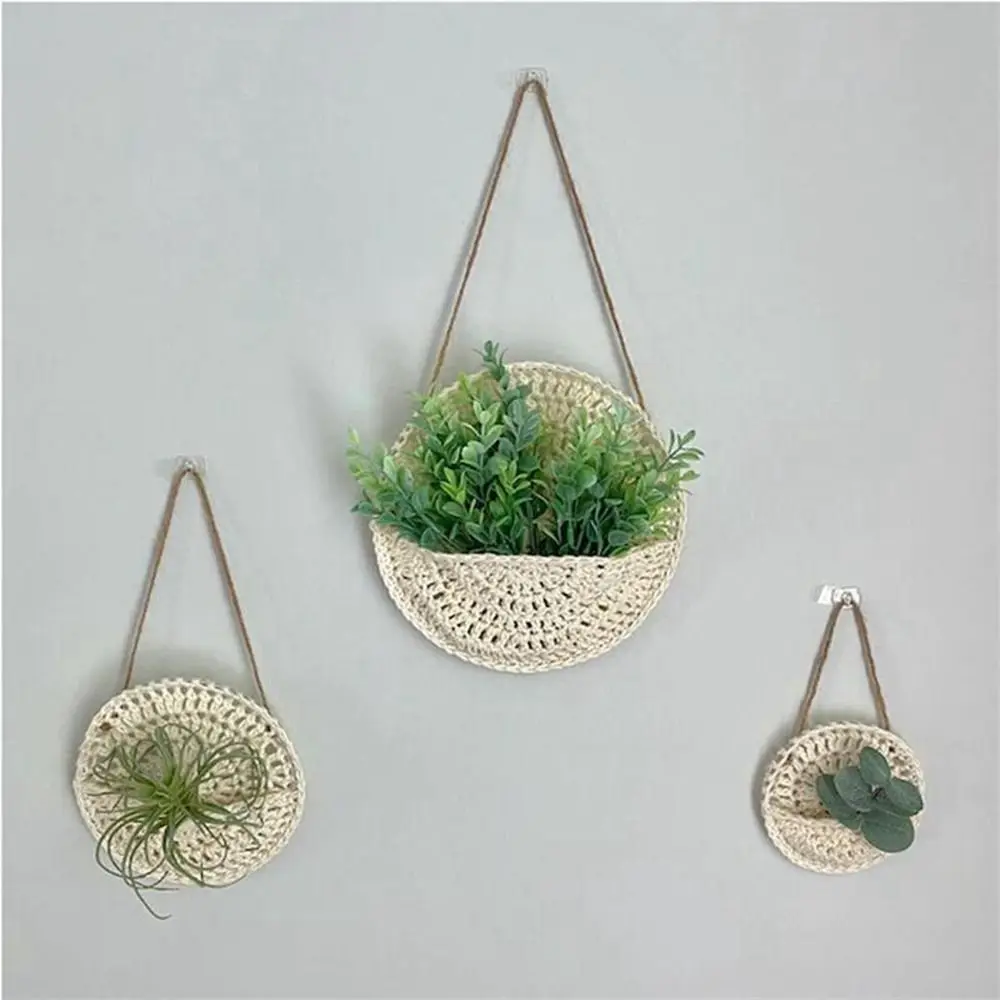 Multicolor Round Macrame Air Plant Holder Bohemian Style Cotton Handwoven Hanging Planter For Home Boho Decoration 
Multicolor Round Macrame Air Plant Holder Bohemian Style Cotton Handwoven Hanging Planter For Home Boho Decoration