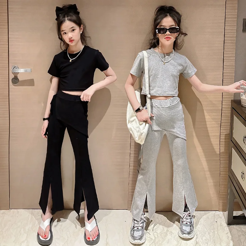 Girls' Summer Suit 2023 New Zhongda Children's Fashion Sports Bag Hip Flare Pants Westernized Mesh Red Two Piece Set
Girls' Summer Suit 2023 New Zhongda Children's Fashion Sports Bag Hip Flare Pants Westernized Mesh Red Two Piece Set