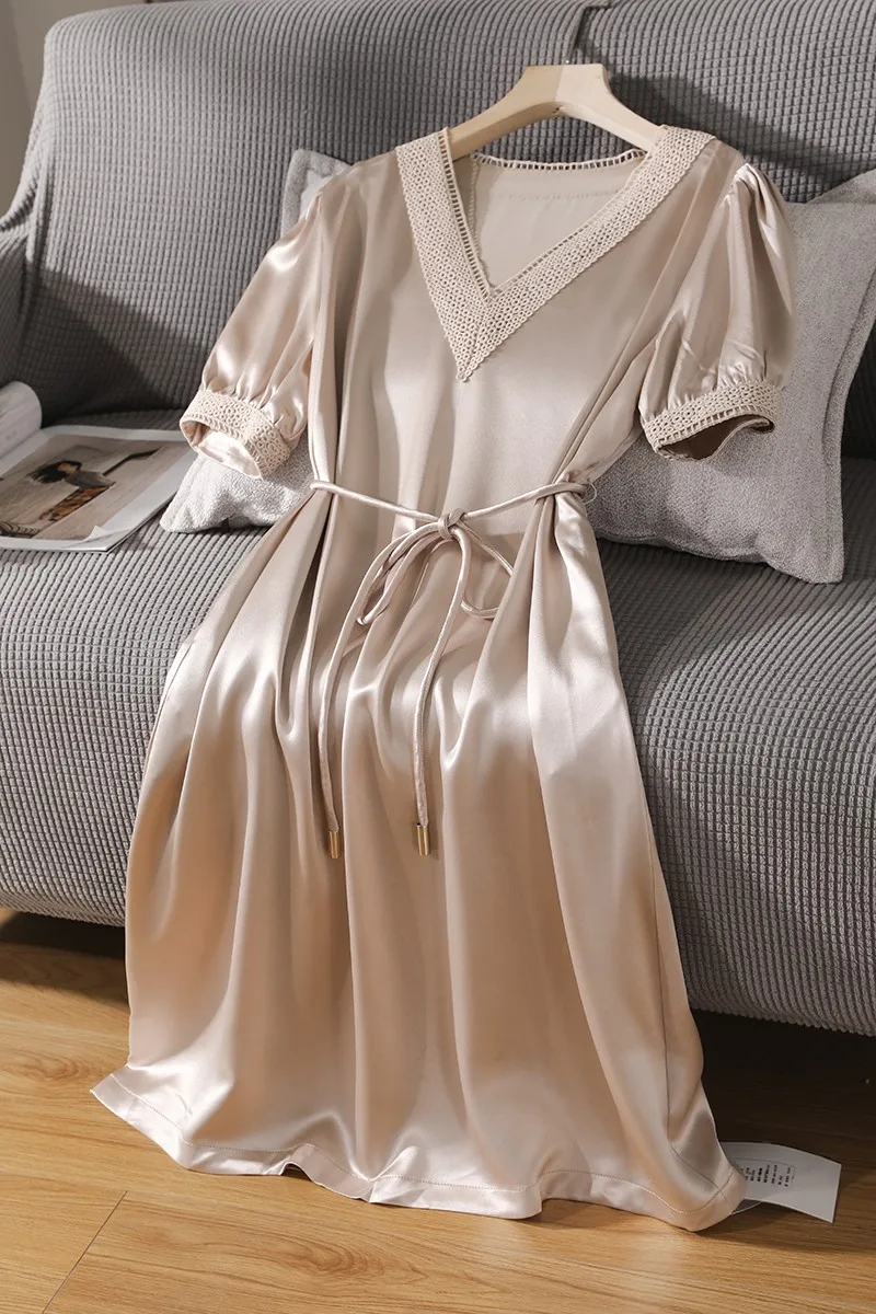 Woman Dress Summer Solid Casual Mid Length Belt Dress V-Neck Short Sleeve Insert Hollowed Out Neckline And Cuffs LT06087
Woman Dress Summer Solid Casual Mid Length Belt Dress V-Neck Short Sleeve Insert Hollowed Out Neckline And Cuffs LT06087