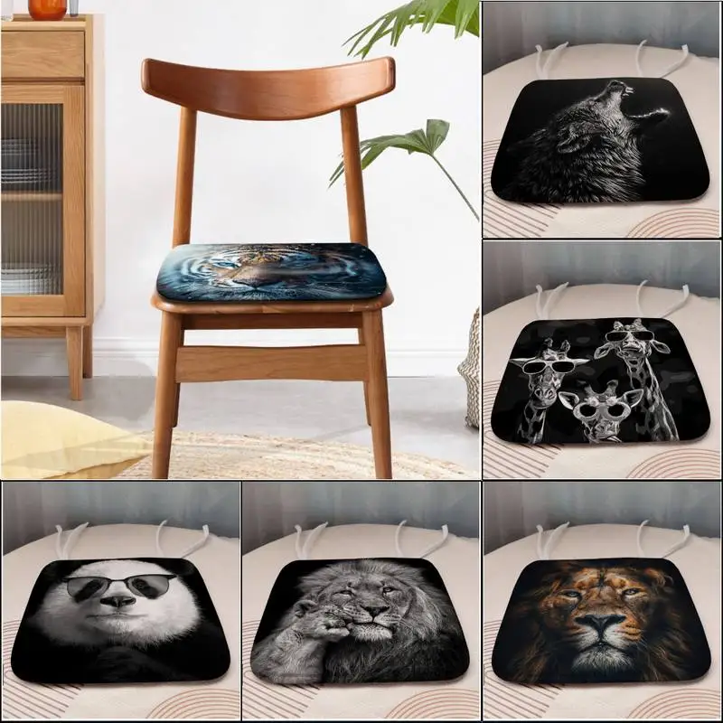 Квадратная подушка для стульев с ремнями
Квадратная подушка для стульев с ремнями