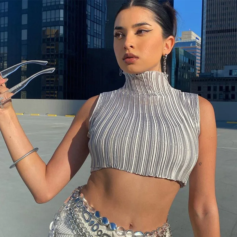 Trendy Ruched Cropped Tank Top Streetwear Sexy Gold Silver Turtleneck Sleeveless Shirts for Women Fall 2022
Trendy Ruched Cropped Tank Top Streetwear Sexy Gold Silver Turtleneck Sleeveless Shirts for Women Fall 2022