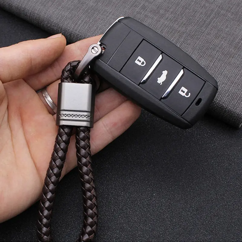 1Pcs Leather Rope KeyChain Hand Woven Horseshoe Buckle Key Ring Car Key Rings For Car Fashion Key Accessory Keyrings Gifts
1Pcs Leather Rope KeyChain Hand Woven Horseshoe Buckle Key Ring Car Key Rings For Car Fashion Key Accessory Keyrings Gifts