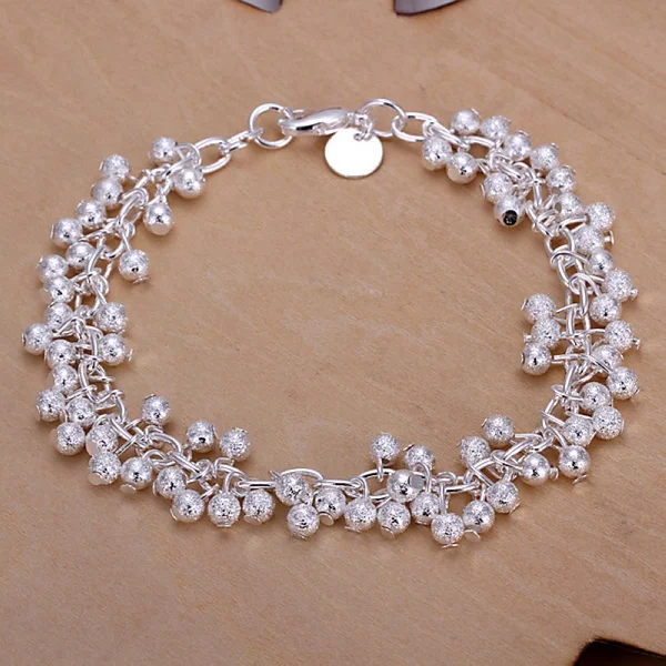 fashion popular product Silver color Jewelry charm women chain beads grapes Bracelet free shipping hot sale cute gift
fashion popular product Silver color Jewelry charm women chain beads grapes Bracelet free shipping hot sale cute gift
