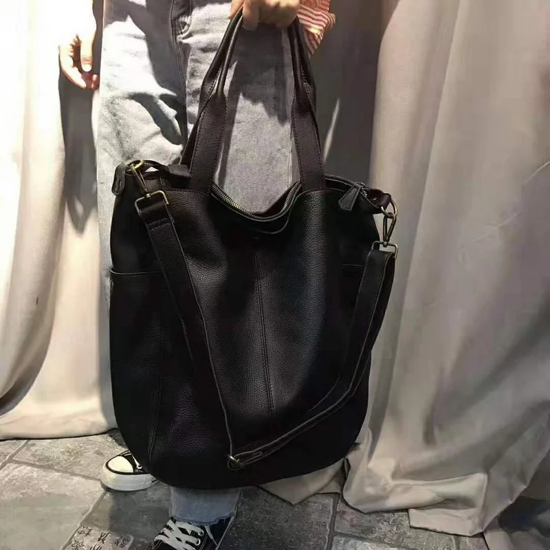 2023 Large Capacity Genuine Leather Simple Vintage Shopper bag Women Casual Tote Handbag Soft Crossbody Bag
2023 Large Capacity Genuine Leather Simple Vintage Shopper bag Women Casual Tote Handbag Soft Crossbody Bag