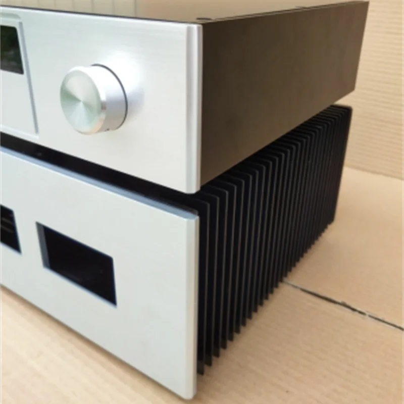 Full Balance Pre Amplifier DAC CD Digital Player Chassis Case All Aluminum Anodic Oxidation 436x90x308mm CNC Precision Machining
Full Balance Pre Amplifier DAC CD Digital Player Chassis Case All Aluminum Anodic Oxidation 436x90x308mm CNC Precision Machining