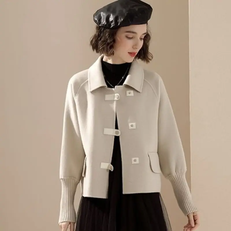 2023 New Woolen coat,10% Cashmere 90% High Count Wool autumn and winter Wool Coat Casual Double-sided Coat
2023 New Woolen coat,10% Cashmere 90% High Count Wool autumn and winter Wool Coat Casual Double-sided Coat