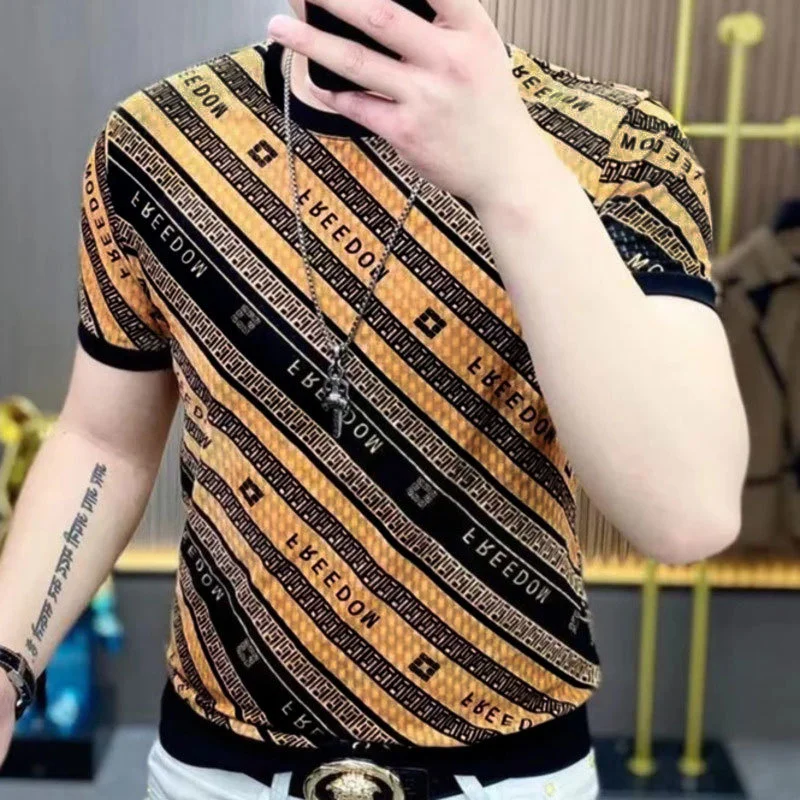 Мужская Универсальная футболка с короткими рукавами, облегающая футболка с индивидуальным принтом букв и круглым вырезом, лето 2023
Мужская Универсальная футболка с короткими рукавами, облегающая футболка с индивидуальным принтом букв и круглым вырезом, лето 2023