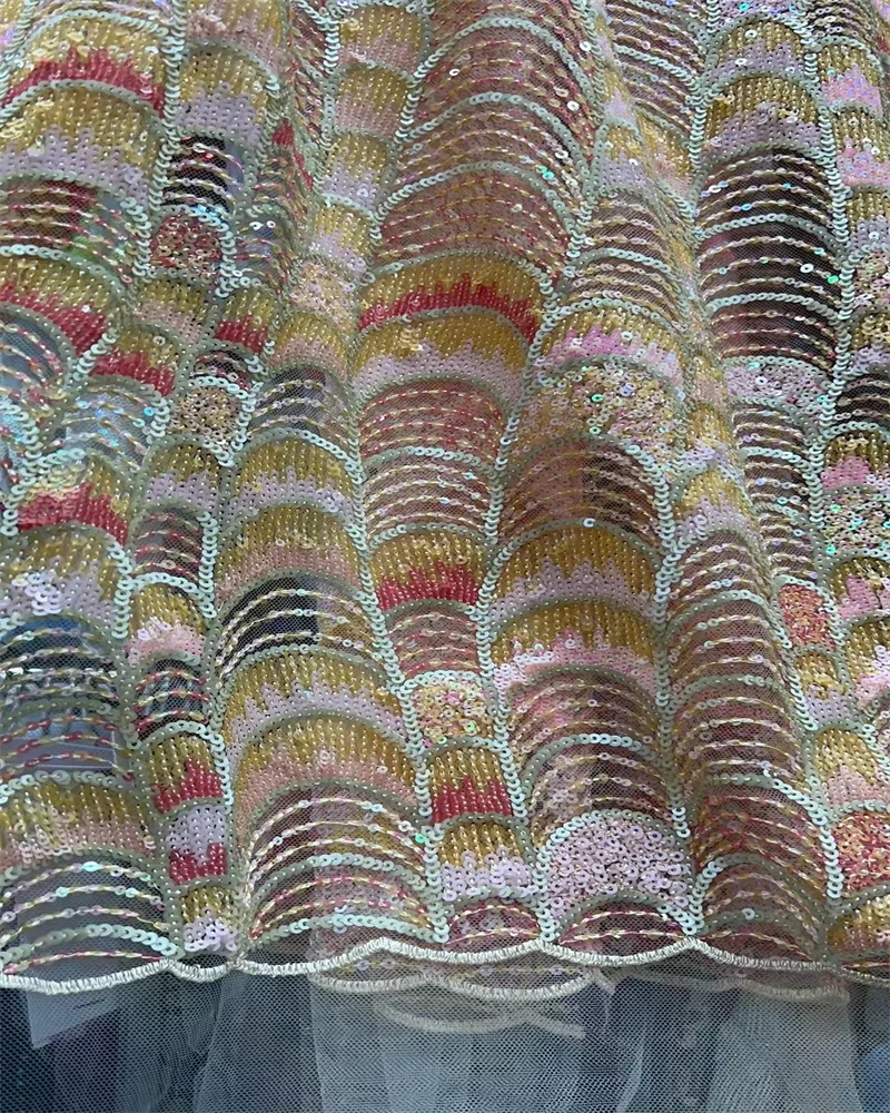High Quality Fashion French Embroidery Sequin Lace Fabric African Nigerian Lace Fabric For Wedding Dress
High Quality Fashion French Embroidery Sequin Lace Fabric African Nigerian Lace Fabric For Wedding Dress