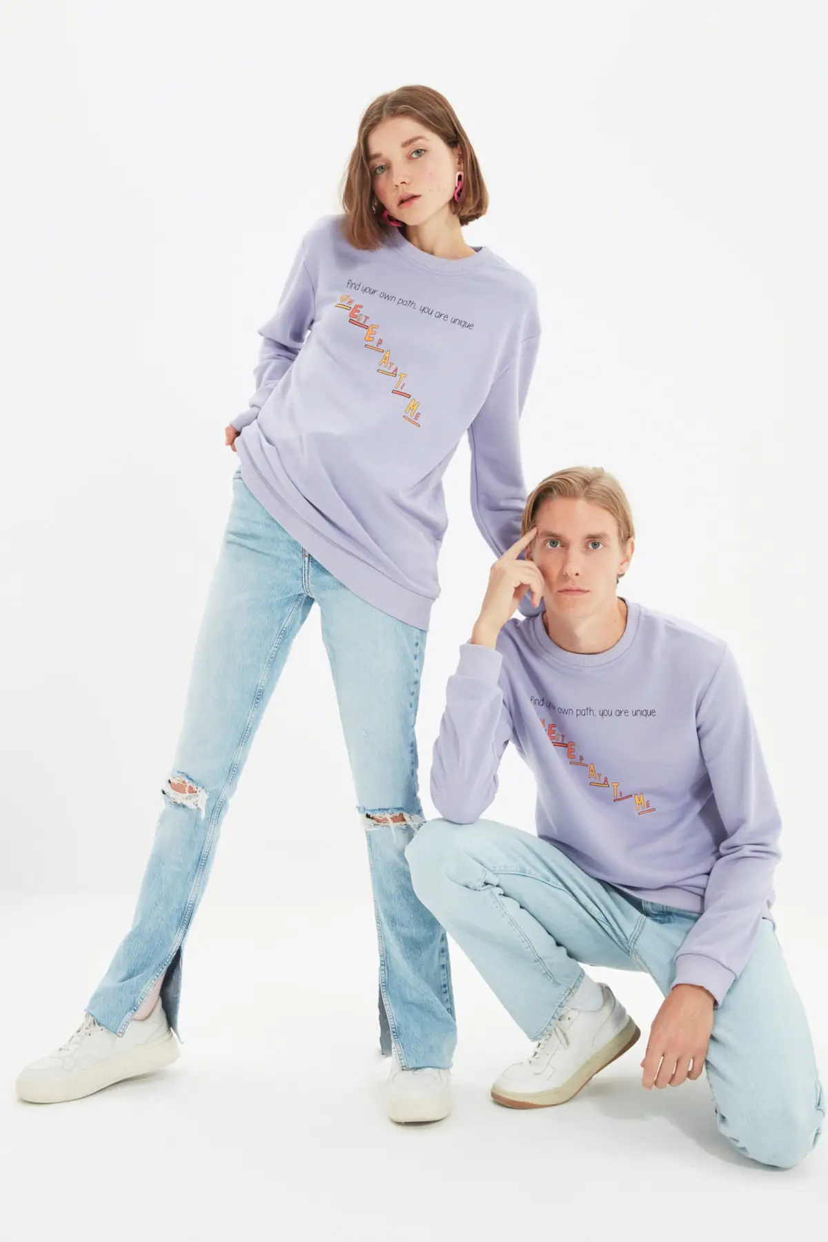 Trendyol Unisex Regular Fit Long Sleeve Cycling Neck Printed Sweatshirts TMNAW22SW1468
Trendyol Unisex Regular Fit Long Sleeve Cycling Neck Printed Sweatshirts TMNAW22SW1468