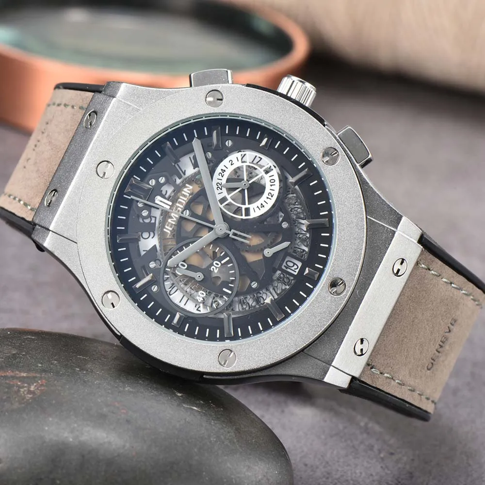 Hot Fashion Original Brand Mens Watches Luxury Multifunction Chronograph Watch Business Sports Automatic Date Quartz AAA Clocks 
Hot Fashion Original Brand Mens Watches Luxury Multifunction Chronograph Watch Business Sports Automatic Date Quartz AAA Clocks