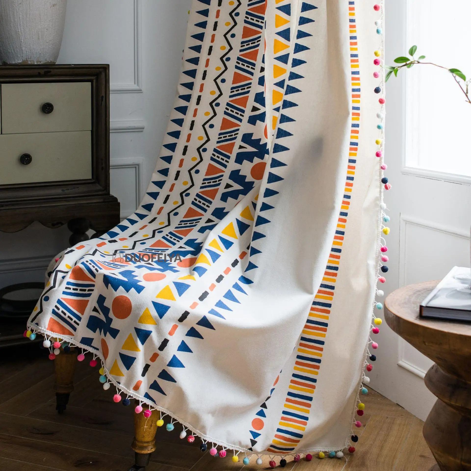 Bohemian Geometric Print Semi-Blackout Curtains Cotton Linen Curtains with Rainbow Pom for Living Room 1 Panel Boho Window Drape
Bohemian Geometric Print Semi-Blackout Curtains Cotton Linen Curtains with Rainbow Pom for Living Room 1 Panel Boho Window Drape