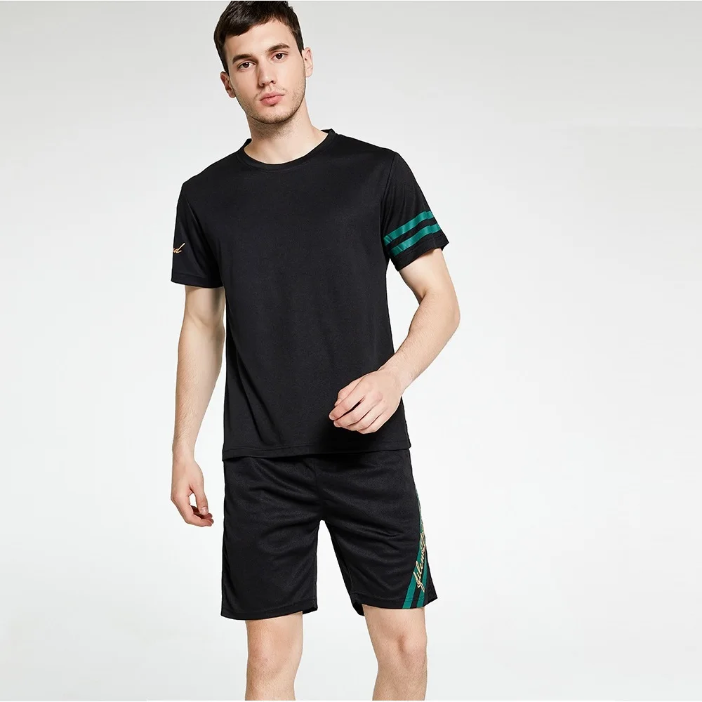 Mens Joggers Set Summer Breathable Quick-drying Sports Suit Striped Contrast Printing Short-sleeved T-shirt Shorts Two-piece Set
Mens Joggers Set Summer Breathable Quick-drying Sports Suit Striped Contrast Printing Short-sleeved T-shirt Shorts Two-piece Set