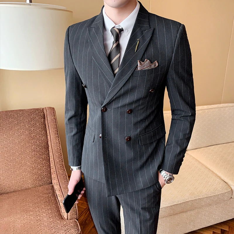 2023 двубортный костюм (костюм + жилет + брюки) Мужская Новая деловая Красивая Искусственная кожа Свадебный Британский комплект из 32 предметов
2023 двубортный костюм (костюм + жилет + брюки) Мужская Новая деловая Красивая Искусственная кожа Свадебный Британский комплект из 32 предметов