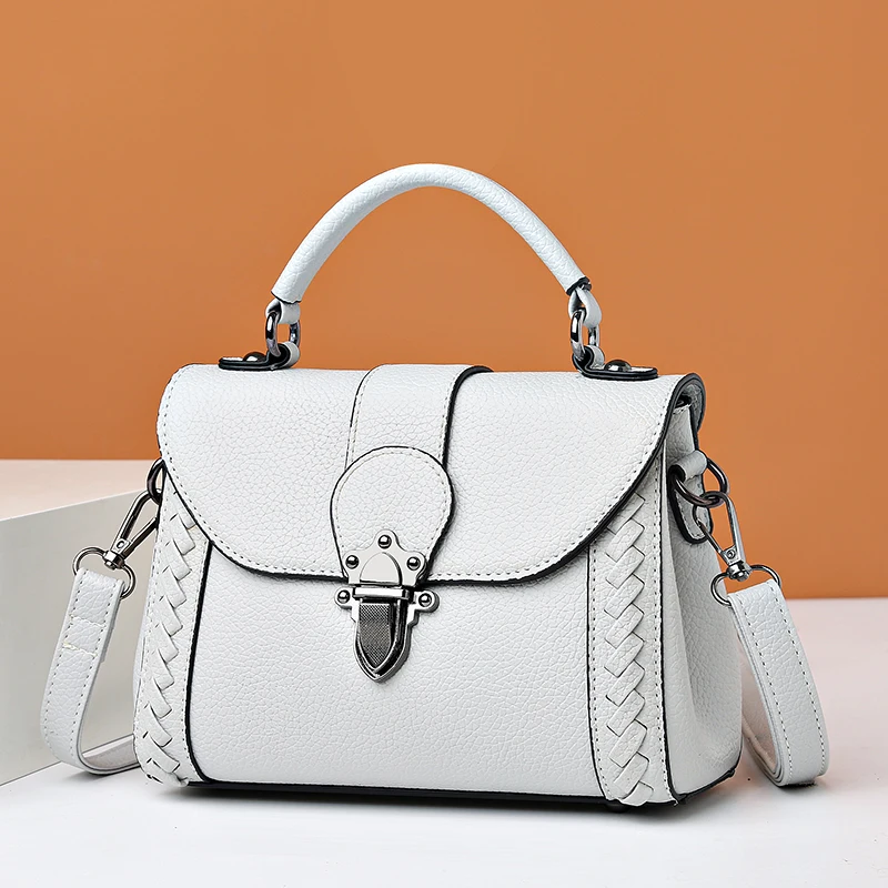 Luxury 2022 Handbag Women Shoulder Bag Designer Crossbody Bag for Female High Quality Purse PU Soft Leather Messenger Sac A Main 
Luxury 2022 Handbag Women Shoulder Bag Designer Crossbody Bag for Female High Quality Purse PU Soft Leather Messenger Sac A Main