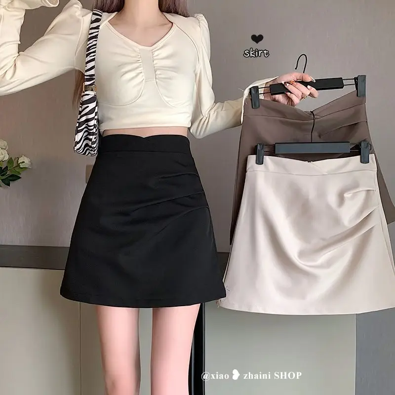 High waist Anti-skimming Half body skirt large size a-line skirts Pants skirt women wrap-around black short skirt pleated skirt
High waist Anti-skimming Half body skirt large size a-line skirts Pants skirt women wrap-around black short skirt pleated skirt