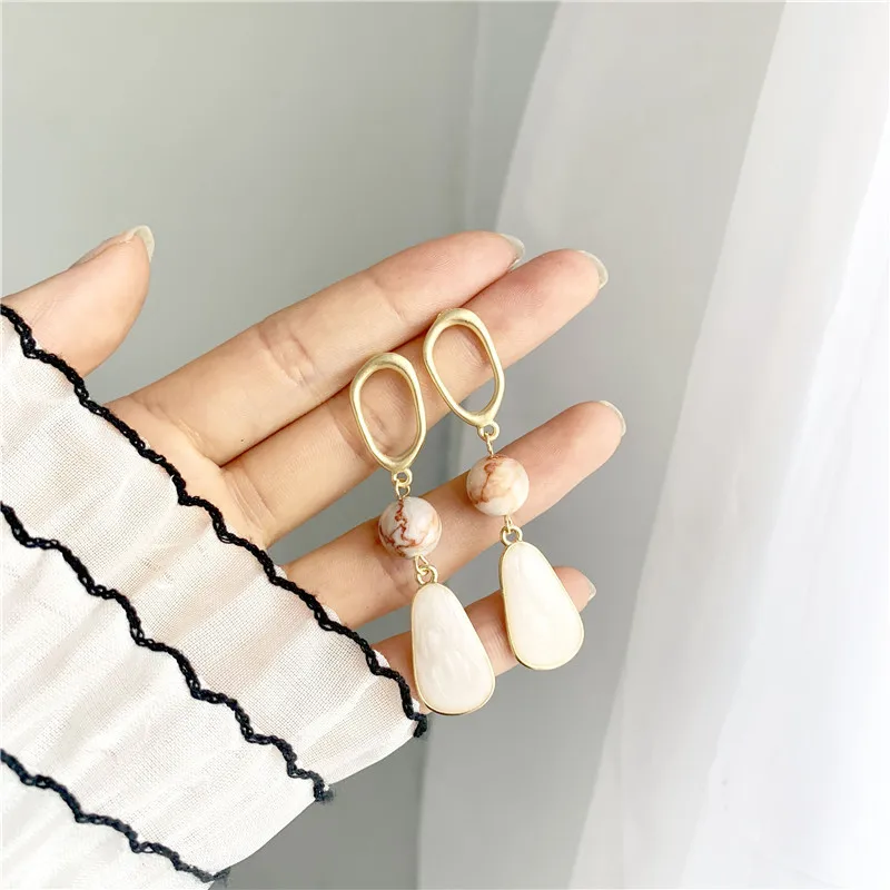 Fashion Earrings For Women Geometric Shell Statement Gold Metal Drop Earrings 2022 Trendy Earings Jewelry Accessories
Fashion Earrings For Women Geometric Shell Statement Gold Metal Drop Earrings 2022 Trendy Earings Jewelry Accessories