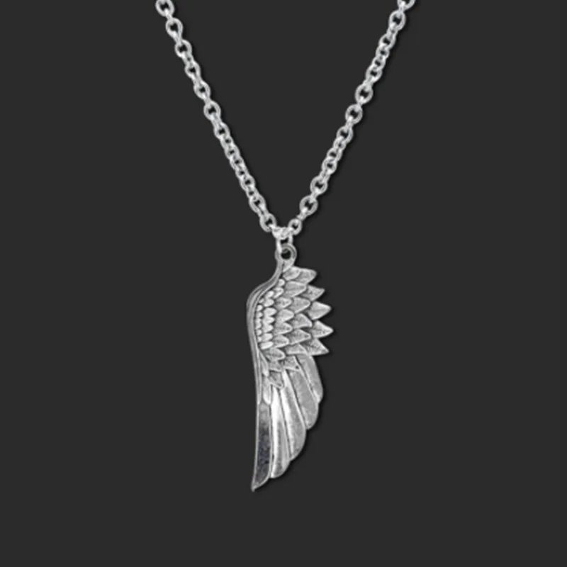 Silver Angel Wings Three-Dimensional Creativity Necklace Pendant Hip Hop Disco Dancing Ornament Couple
Silver Angel Wings Three-Dimensional Creativity Necklace Pendant Hip Hop Disco Dancing Ornament Couple