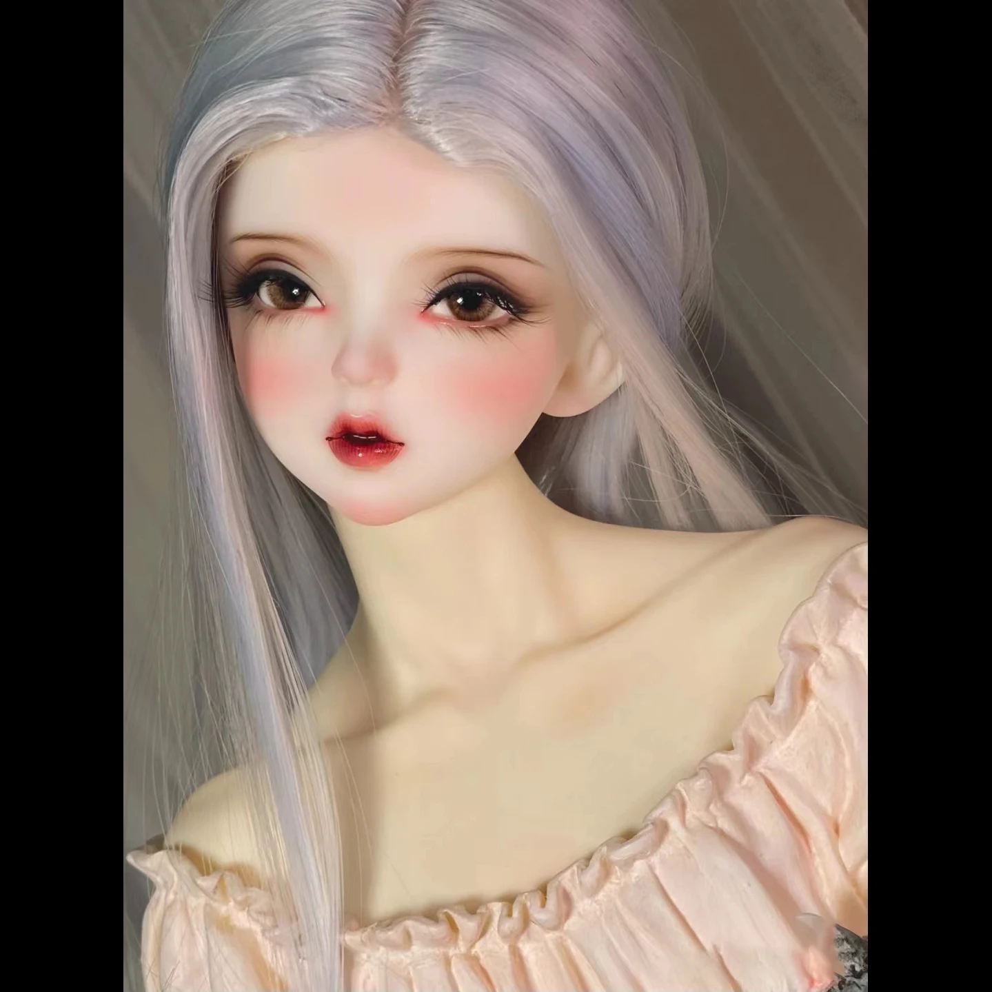 1/3 BJD SD Doll Head Cute Girl Resin Material DIY Doll Head No Makeup Head Doll Accessories For Girl Gifts
1/3 BJD SD Doll Head Cute Girl Resin Material DIY Doll Head No Makeup Head Doll Accessories For Girl Gifts