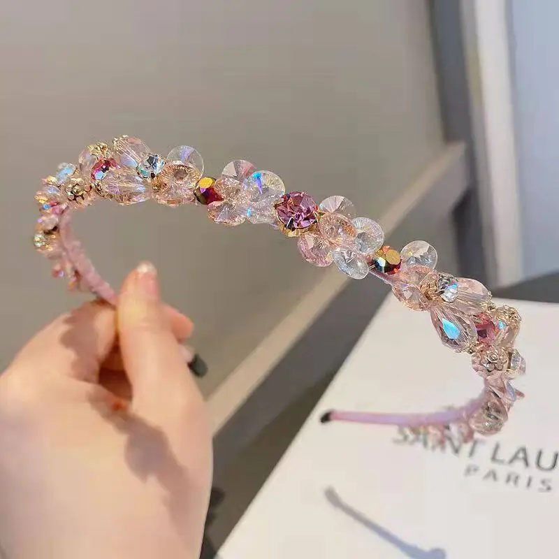Shiny Luxury Rhinestone Hair Band Diamond Hair Hoop Hair Accessories for Women Crystal Headbands Headwear
Shiny Luxury Rhinestone Hair Band Diamond Hair Hoop Hair Accessories for Women Crystal Headbands Headwear