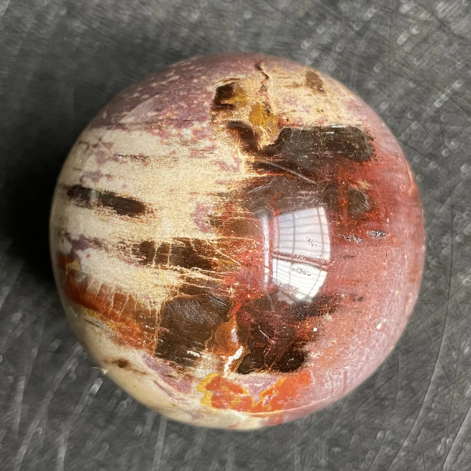 178g Natural Stone Petrified Wood Sphere Rock Polished Crystal Ball Quartz Feng Shui 2022 Decoration Gift Reiki Healing
178g Natural Stone Petrified Wood Sphere Rock Polished Crystal Ball Quartz Feng Shui 2022 Decoration Gift Reiki Healing