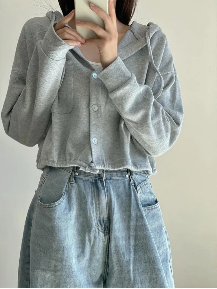 HOUZHOU Harajuku Gray Sweatshirts Woemn Korean Fashion Basic Button Up Solid Cropped Hoodie Female Streetwear Long Sleeve Top
HOUZHOU Harajuku Gray Sweatshirts Woemn Korean Fashion Basic Button Up Solid Cropped Hoodie Female Streetwear Long Sleeve Top