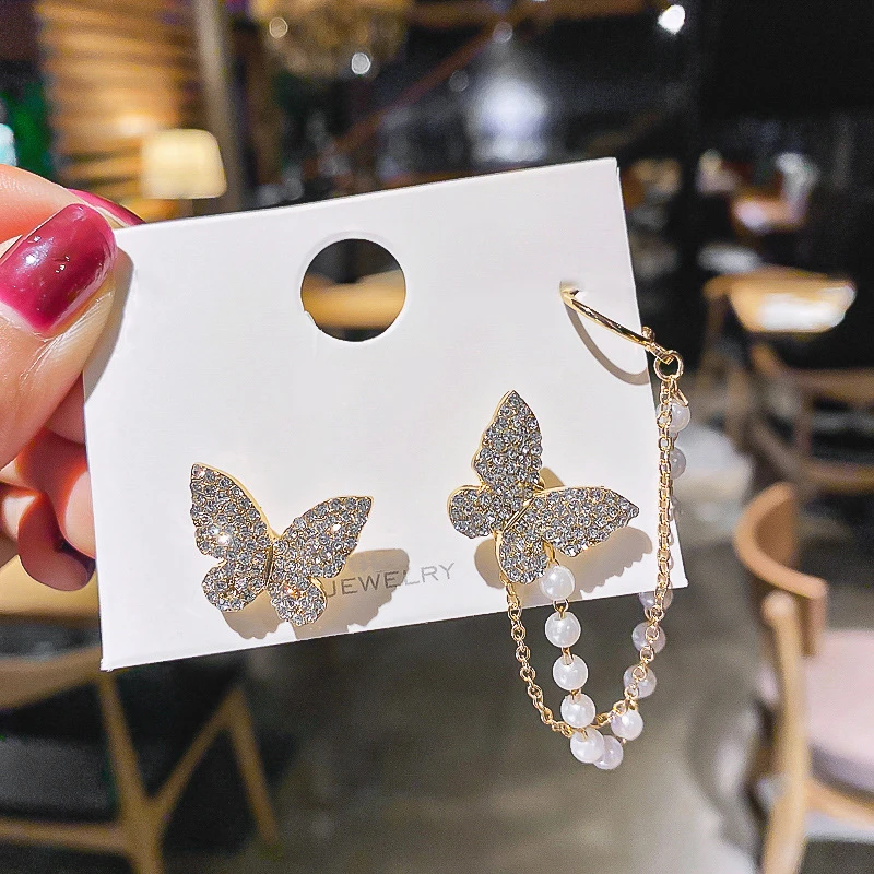 Korean Fashion Asymmetrical Butterfly Drop Earrings For Women Imitation Pearl Chain Long Earrings Rhinestone Charm Jewelry Gift
Korean Fashion Asymmetrical Butterfly Drop Earrings For Women Imitation Pearl Chain Long Earrings Rhinestone Charm Jewelry Gift