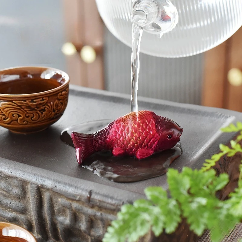 Изменяющие цвет фигурки карпов 2 шт.
Изменяющие цвет фигурки карпов 2 шт.