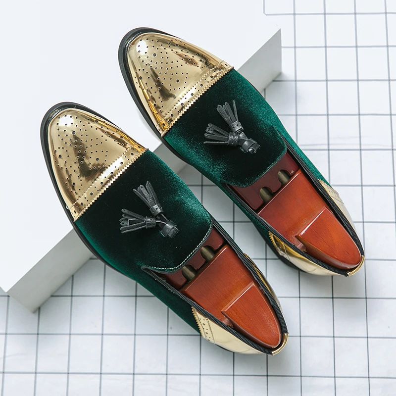 Shiny Leather Mens Casual Shoes Fashion Trend Men Loafers Personality Moccasins Breathable Slip-On Mixed Colors Driving Loafers
Shiny Leather Mens Casual Shoes Fashion Trend Men Loafers Personality Moccasins Breathable Slip-On Mixed Colors Driving Loafers