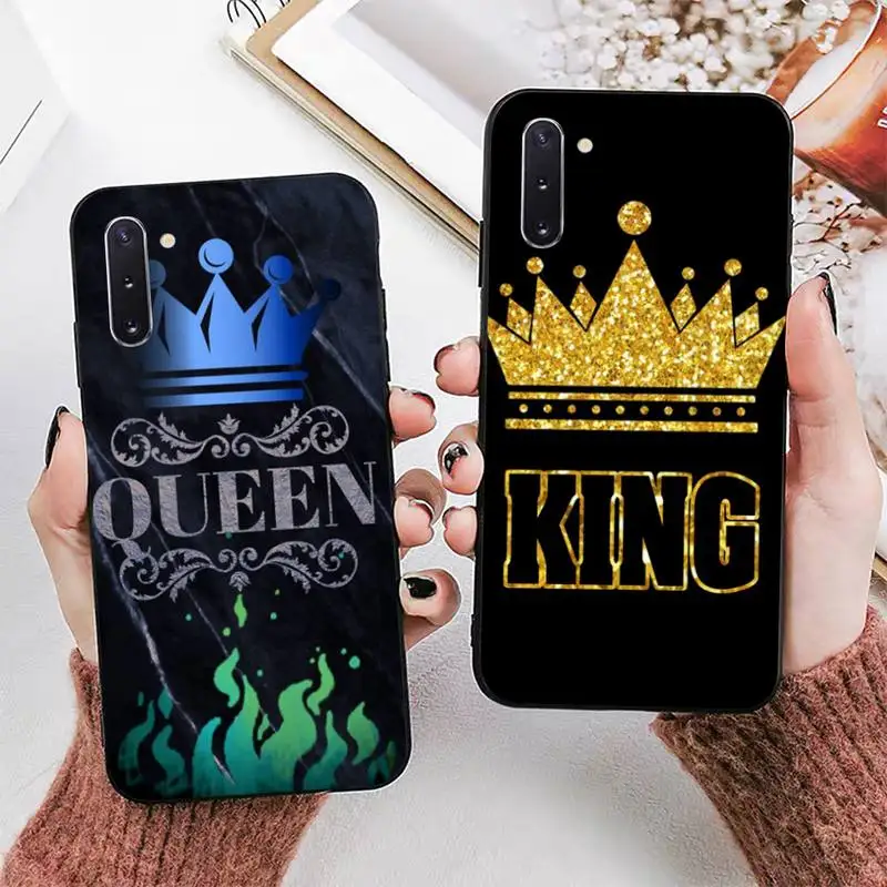 Cartoon Crown King and Queen Phone Case for Samsung A51 A30s A52 A71 A12 for Huawei Honor 10i for OPPO vivo Y11 cover 
Cartoon Crown King and Queen Phone Case for Samsung A51 A30s A52 A71 A12 for Huawei Honor 10i for OPPO vivo Y11 cover