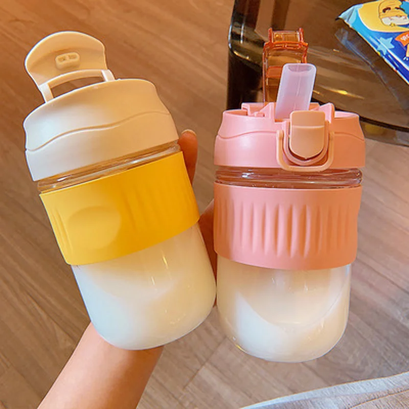 350ml 500ml Hot Sale High Borosilicate Glass Double-drink Coffee Cup Creative Straw Water Cup New Trend Korean Cute Girl Cup
350ml 500ml Hot Sale High Borosilicate Glass Double-drink Coffee Cup Creative Straw Water Cup New Trend Korean Cute Girl Cup
