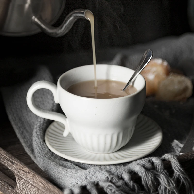 

Дорожный набор кофейных чашек, керамическая многоразовая креативная британская чайная чашка и блюдце, фарфоровая яркая Бытовая Посуда для ...