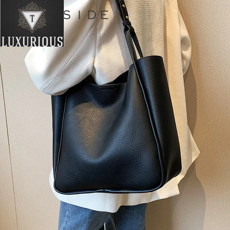 Large Totes for Women 2023 New In Fashion Design High-capacity Leather Shoulder Side Bag Female Shopper Handbags
Large Totes for Women 2023 New In Fashion Design High-capacity Leather Shoulder Side Bag Female Shopper Handbags